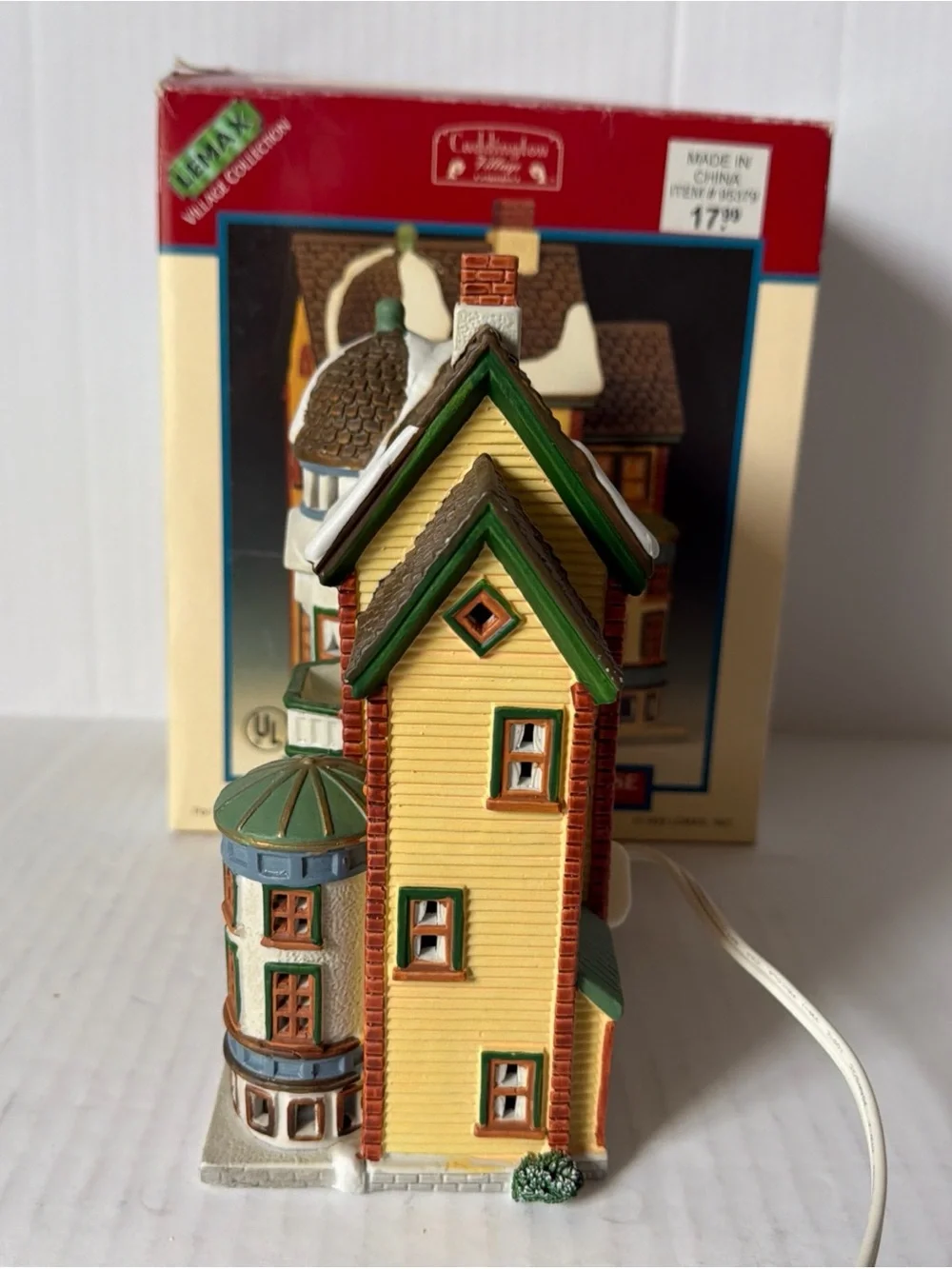 New Lemax Caddington Christmas Village Conover’s Lamps 1999
